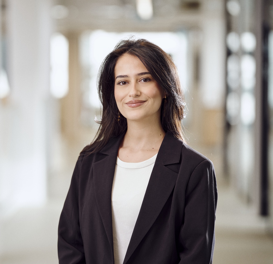 Lara Guven 00019 BII Portræt