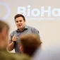 EZ 24 09 13 BII Venture Lab Graduation 155 (1)